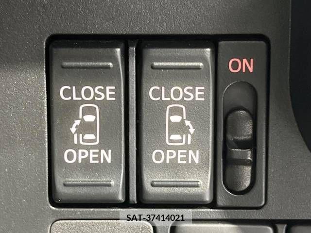 Toyota ROOMY 2017-11 367391-5