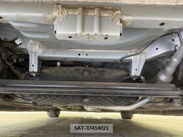 Toyota ROOMY 2017-11 367391-19