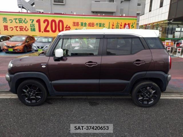 Suzuki X BEE 2018-10 295096-9