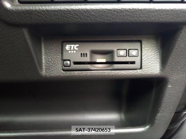 Suzuki X BEE 2018-10 295096-13