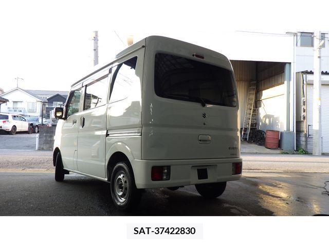Suzuki EVERY 2018-03 297416-2