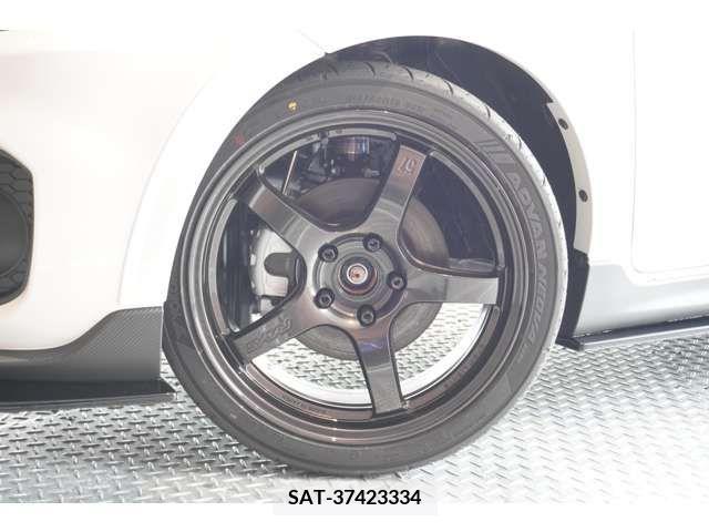 Suzuki SWIFT 2023-10 320830-12