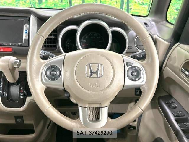 Honda N BOX 2015-05 306766-11