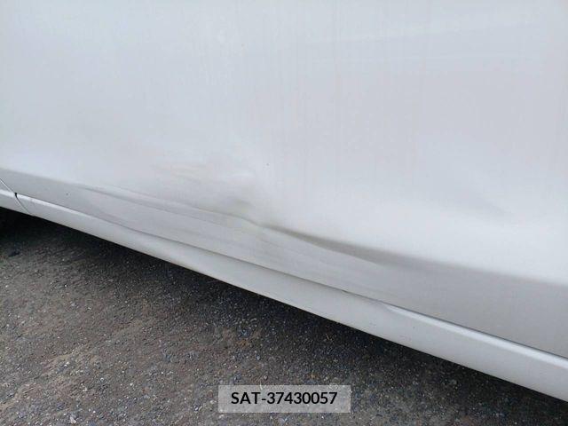 Mazda DEMIO 2019-06 301981-17