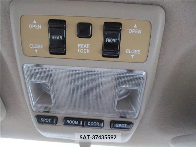 Toyota TOWNACE WAGON 1993-04 324834-17