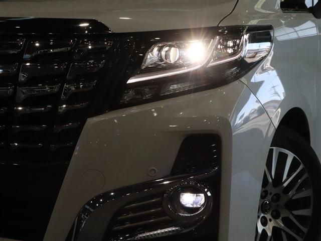 Toyota ALPHARD 2015-03 185293-10