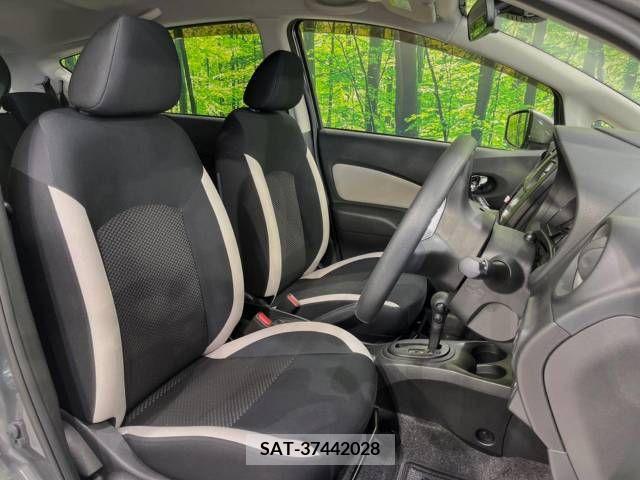 Nissan NOTE 2017-12 376772-8