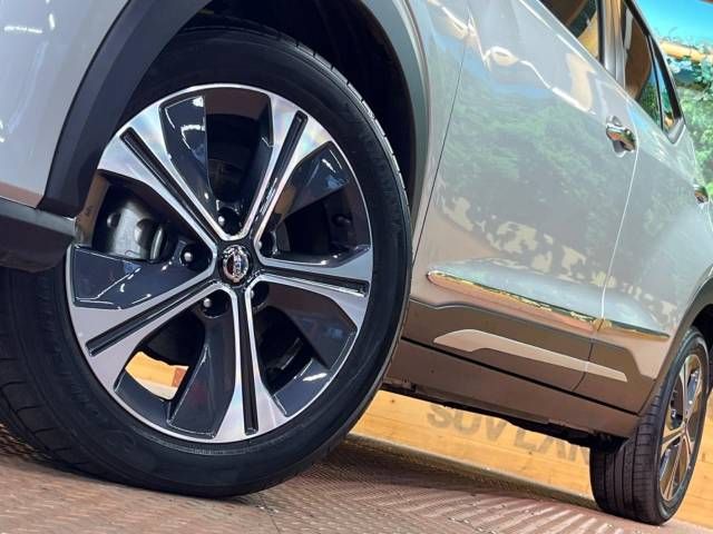 Nissan KICKS 2021-12 181443-13