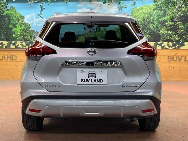Nissan KICKS 2021-12 181443-15
