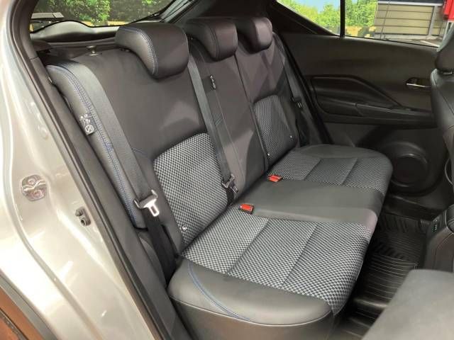 Nissan KICKS 2021-12 181443-10