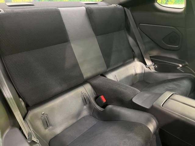 Toyota 86 2022-08 21570-9