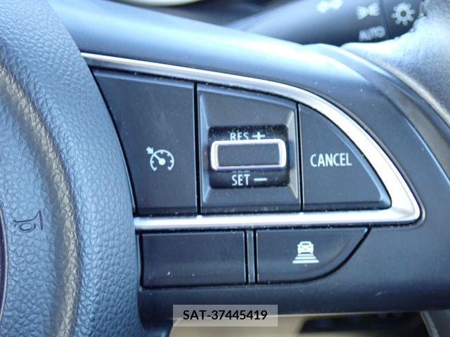 Suzuki SWIFT 2019-10 207430-9