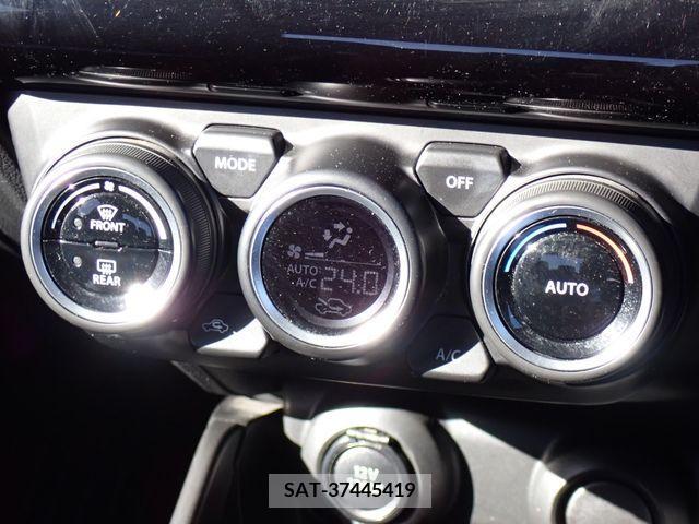 Suzuki SWIFT 2019-10 207430-11