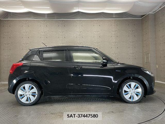 Suzuki SWIFT 2017-11 211699-7