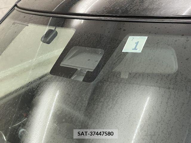 Suzuki SWIFT 2017-11 211699-10