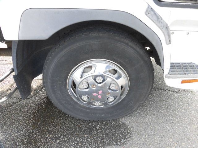 MITSUBISHI FUSO Fighter 2011-12 1380-17