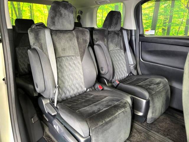 Toyota ALPHARD 2020-11 193060-11