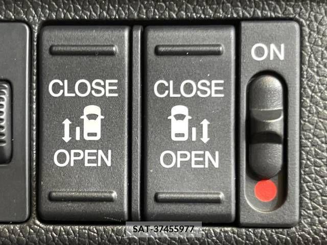 Honda FREED 2017-07 302905-2