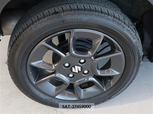 Suzuki X BEE 2022-03 216817-6