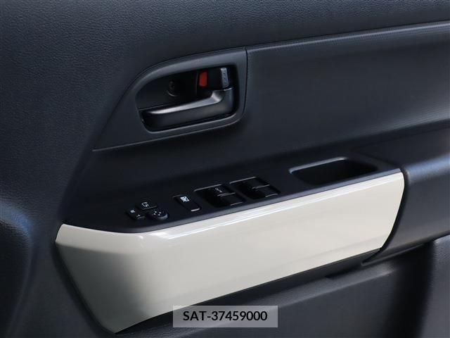 Suzuki X BEE 2022-03 216817-4