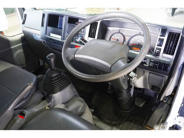 Isuzu ELF TRUCK 2015-08 196073-2