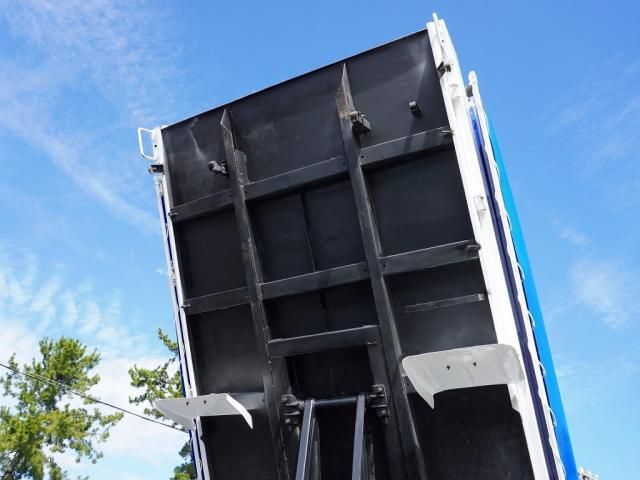 Isuzu ELF TRUCK 2015-08 196073-16