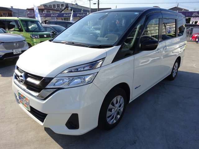 Nissan SERENA 2017-04 196220-5
