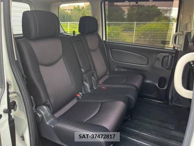 Nissan SERENA 2011-09 256993-9