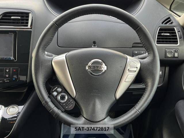 Nissan SERENA 2011-09 256993-12