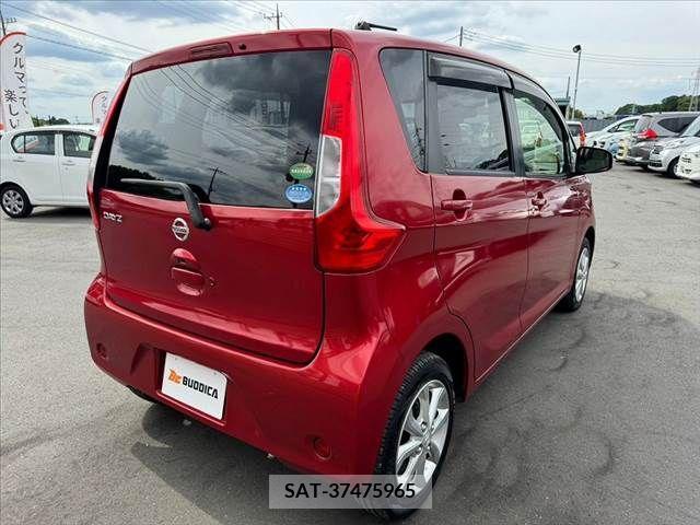 Nissan DAYZ 2017-09 268683-12