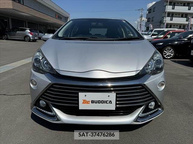 Toyota AQUA 2014-02 344471-8