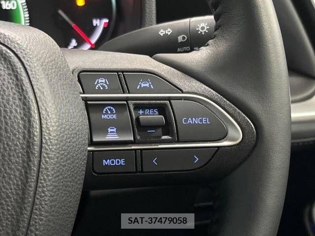 Toyota VOXY 2023-03 228811-6