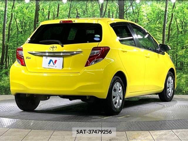 Toyota VITZ 2015-11 254010-17