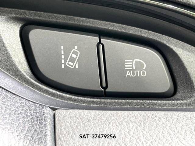 Toyota VITZ 2015-11 254010-6