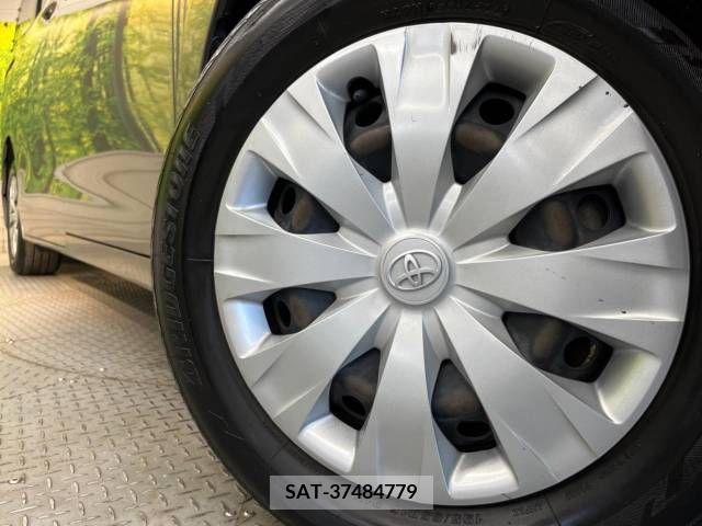 Toyota VOXY 2018-03 330651-14