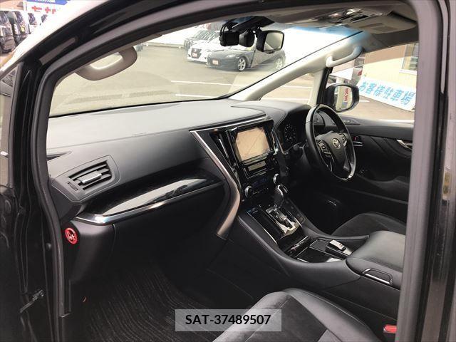 Toyota VELLFIRE 2015-03 207718-9