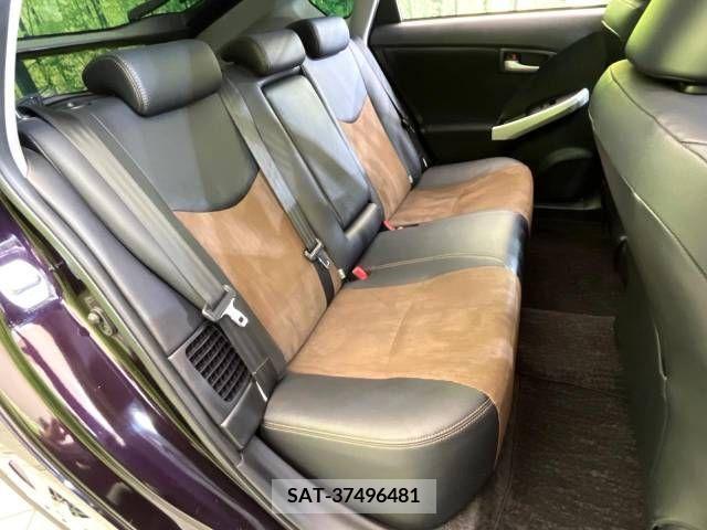 Toyota PRIUS 2014-05 253665-9