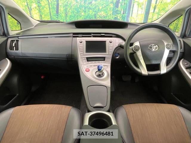 Toyota PRIUS 2014-05 253665-1