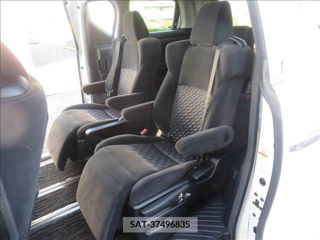 Toyota ALPHARD 2016-04 389049-17