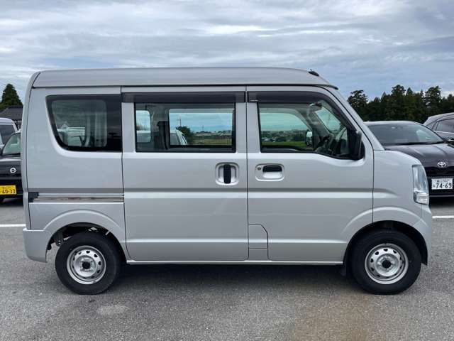 Mitsubishi MINICAB VAN 2015-07 10897-7