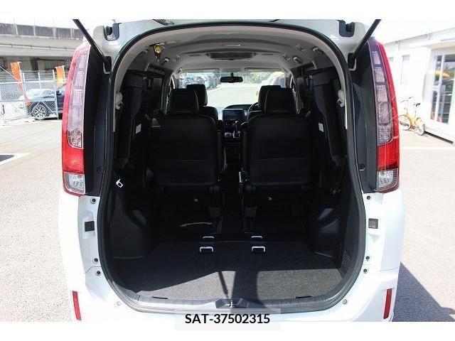 Toyota ESQUIRE 2015-06 233364-14