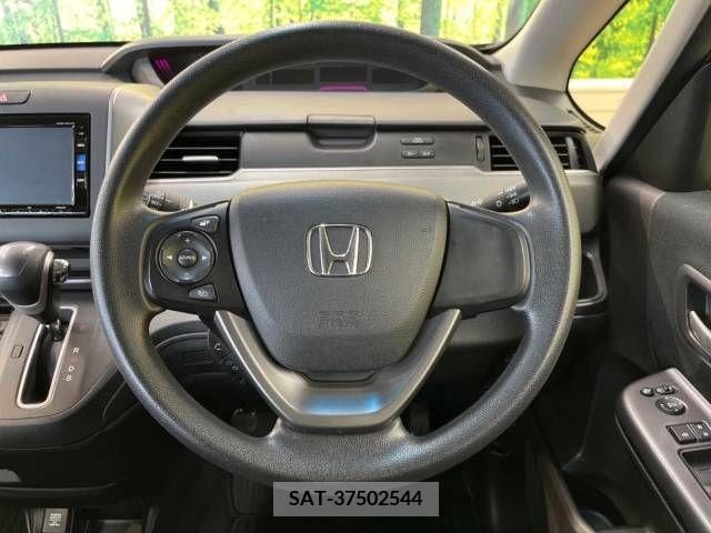 Honda FREED 2018-05 302925-11