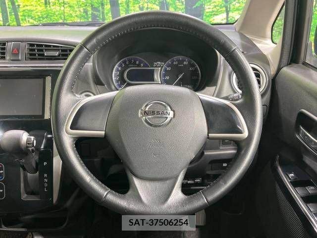 Nissan DAYZ 2015-12 353341-11
