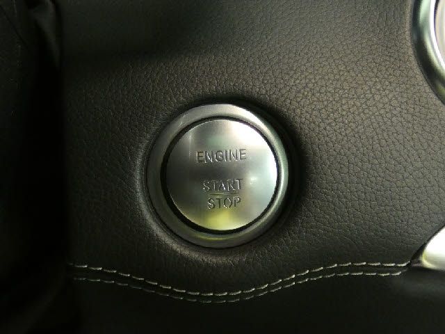 Mercedes Benz S-CLASS 2016-03 27838-15