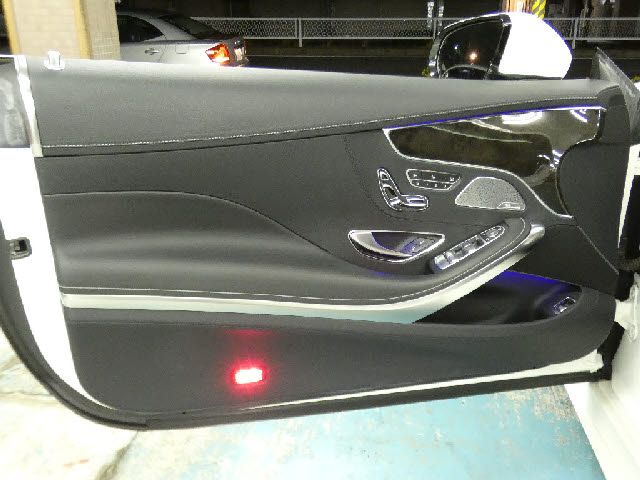 Mercedes Benz S-CLASS 2016-03 27838-20