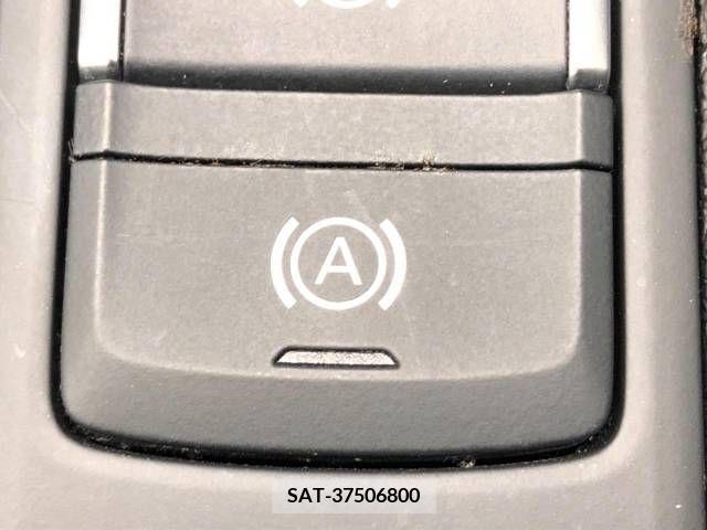 Audi Q3 2016-01 292790-6