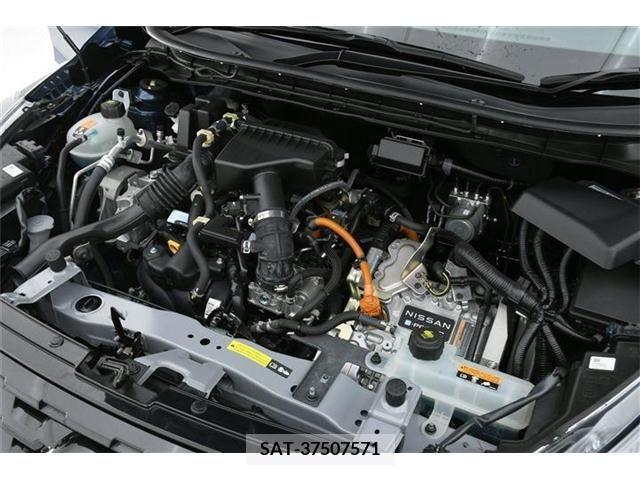Nissan KICKS 2022-07 211992-10