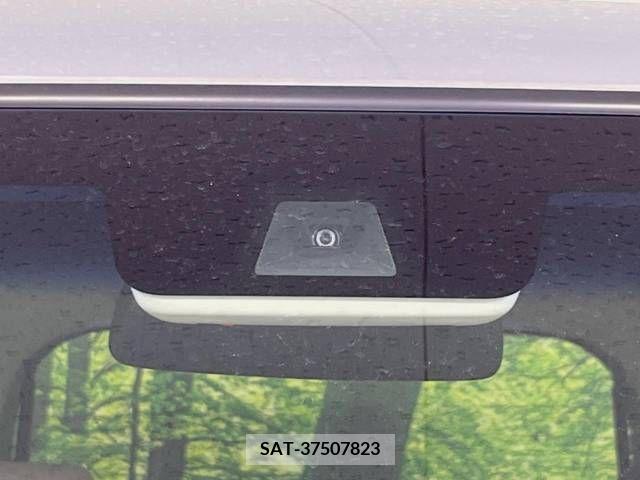 Honda N BOX 2018-11 364459-2