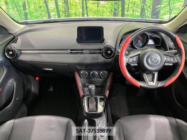 Mazda CX-3 2017-02 295554-1