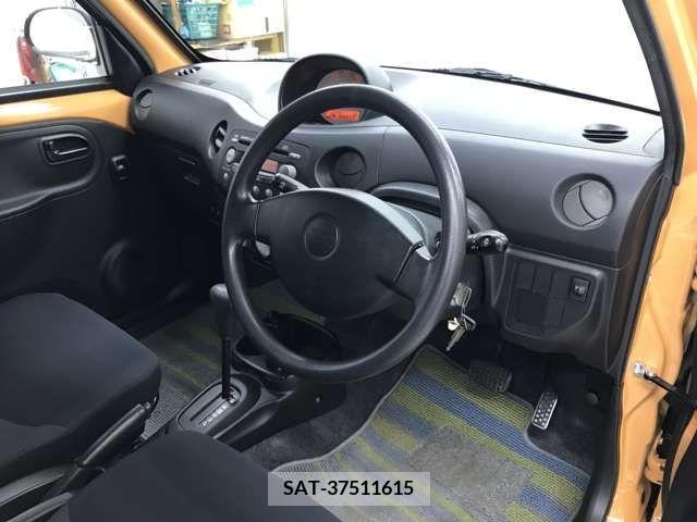 Daihatsu ESSE 2009-02 216421-5